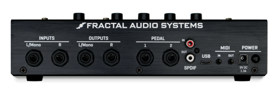 VP4 背板 I/O：類比、SPDIF、MIDI、USB